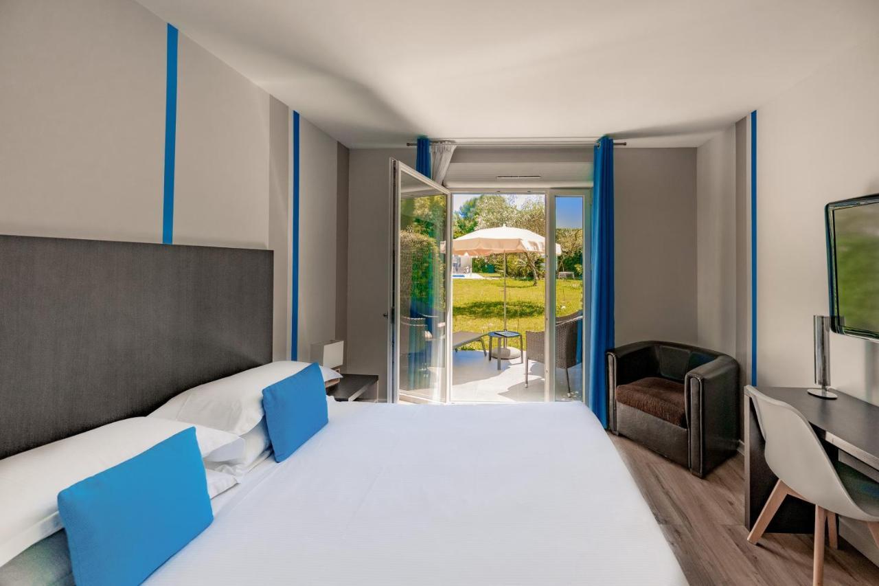 Hôtel Villa Sophia - ADULTS ONLY JULY AND AUGUST Mougins Esterno foto