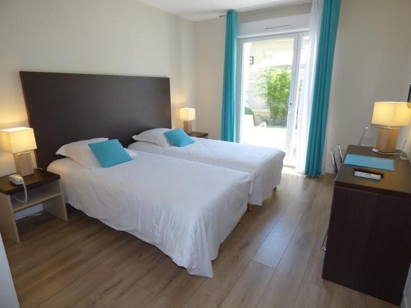 Hôtel Villa Sophia - ADULTS ONLY JULY AND AUGUST Mougins Esterno foto
