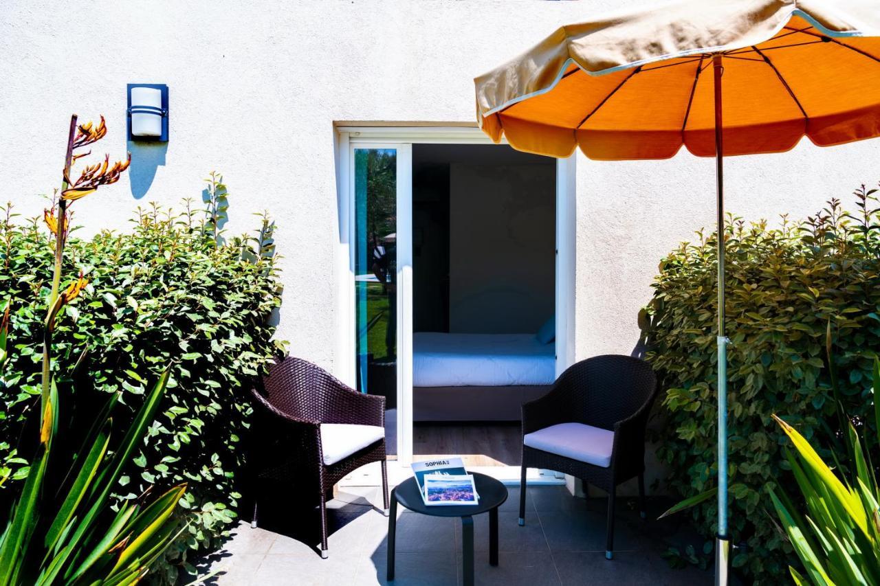 Hôtel Villa Sophia - ADULTS ONLY JULY AND AUGUST Mougins Esterno foto