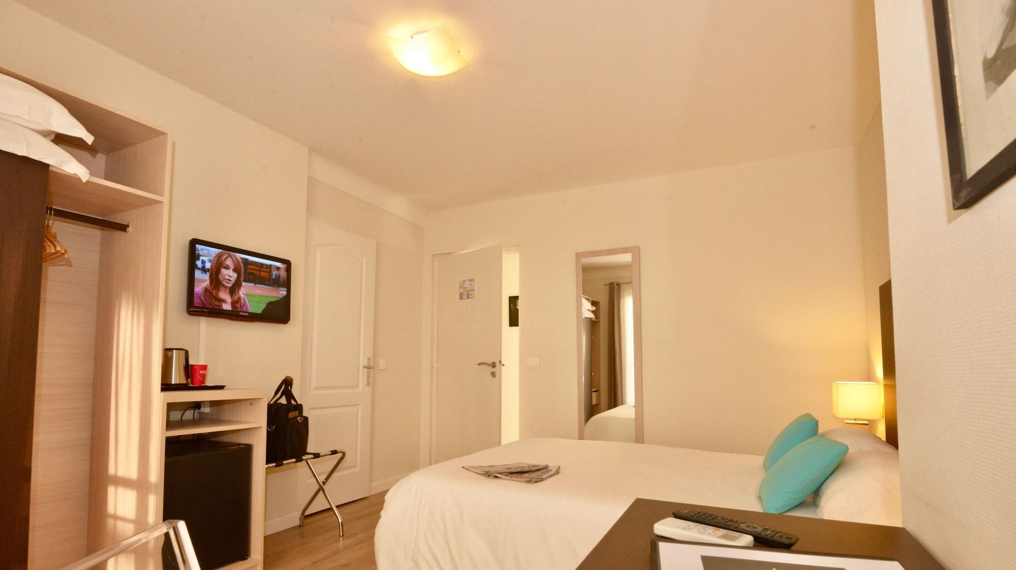 Hôtel Villa Sophia - ADULTS ONLY JULY AND AUGUST Mougins Esterno foto