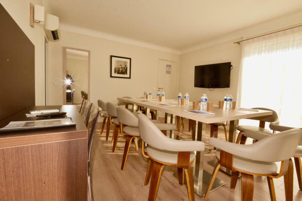 Hôtel Villa Sophia - ADULTS ONLY JULY AND AUGUST Mougins Esterno foto