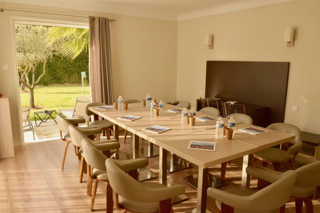 Hôtel Villa Sophia - ADULTS ONLY JULY AND AUGUST Mougins Esterno foto