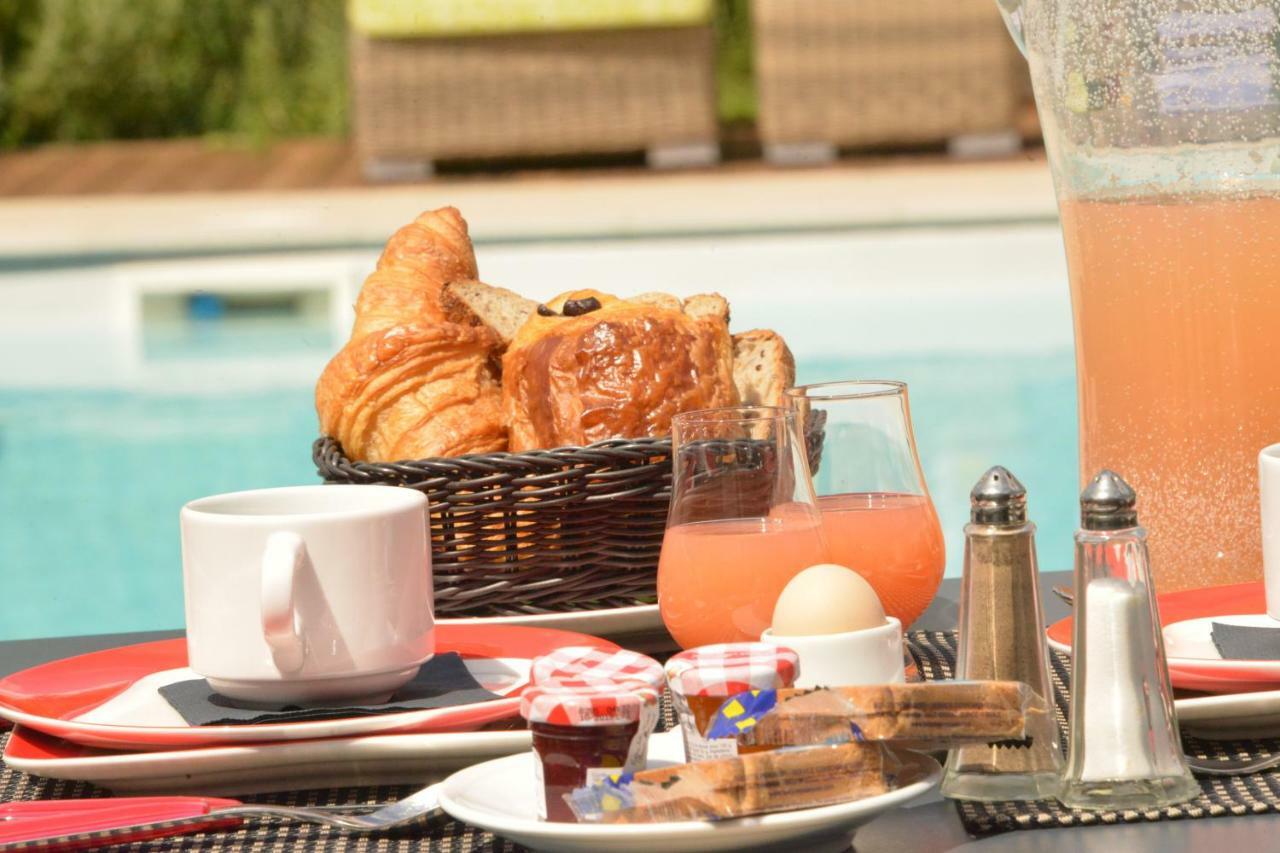 Hôtel Villa Sophia - ADULTS ONLY JULY AND AUGUST Mougins Esterno foto